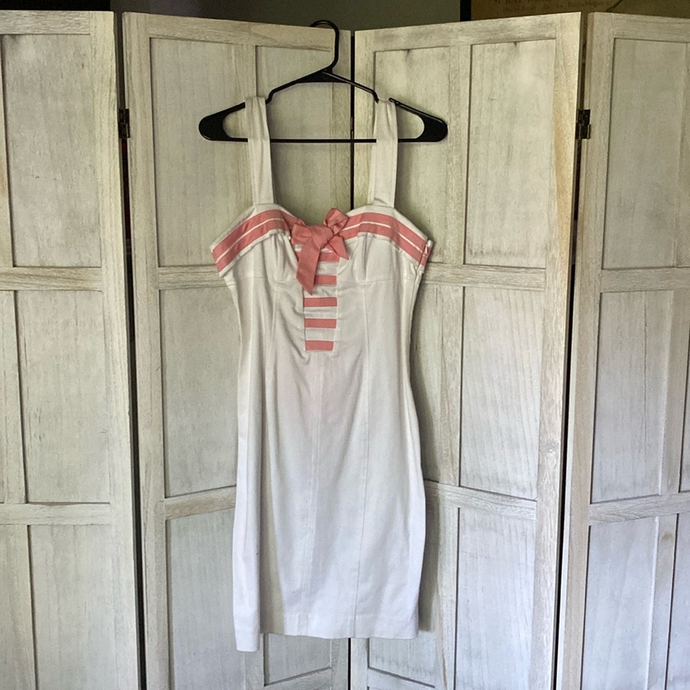 White & Pink Betsey Johnson dress size 6